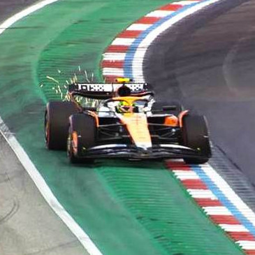 Diario Frontera, Frontera Digital,  Deportes, ,Norris le birla la pole a Verstappen por una bandera amarilla y Sainz está para ganar