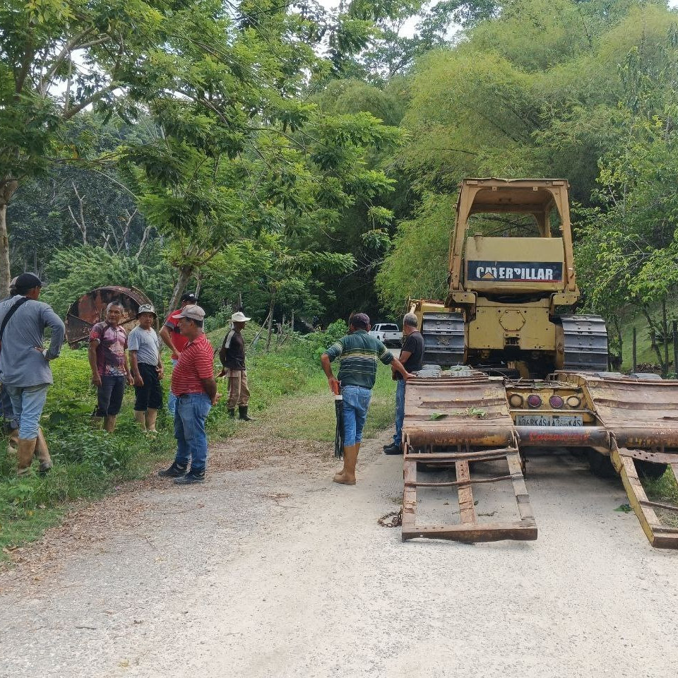 Diario Frontera, Frontera Digital,  El Vigía Panamericana, ,Alcaldía de Alberto Adriani trasladó maquinaría para recuperar vía agrícola de el sector El Serracho