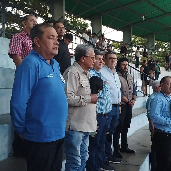Diario Frontera, Frontera Digital,  El Vigía Panamericana, ,Mérida estuvo presente en la Feria Ganadera del Sur del Lago