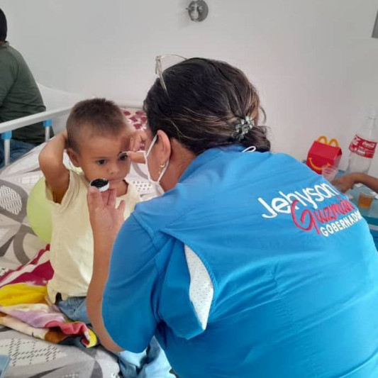 Diario Frontera, Frontera Digital,  Salud, ,Jehyson Guzmán le llevó a los niños hospitalizados del piso 7 del Iahula atención recreativa