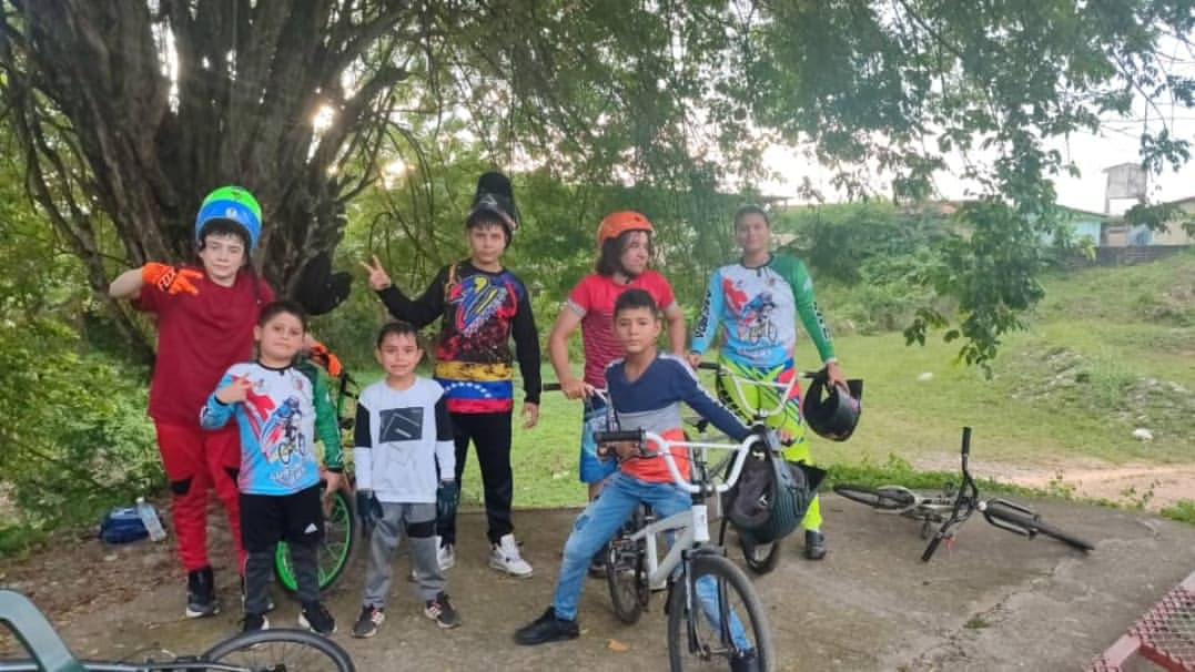 Diario Frontera, Frontera Digital,  El Vigía Panamericana, ,Pista de bicicros de El Vigía invadida por ganado sin dueño