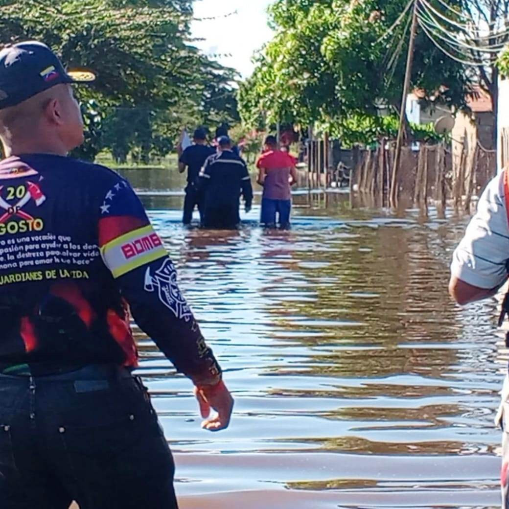 Diario Frontera, Frontera Digital,  El Vigía Panamericana, ,81 familias damnificadas y 152 viviendas bajo las aguas del río Chama