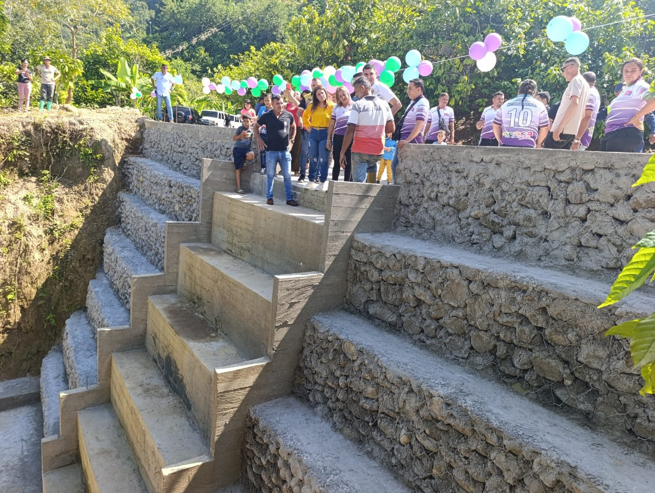 Diario Frontera, Frontera Digital,  El Vigía Panamericana, ,Comuna Cuartel de la Montaña y Jehyson Guzmán inauguraron muro de gavión y torrentera en Quebrada Blanca