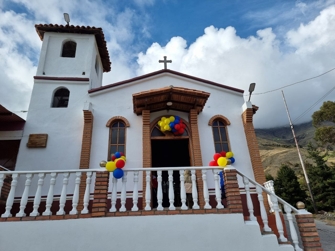 Diario Frontera, Frontera Digital,  Páramo, ,Gobernador Jehyson Guzmán y poder popular rehabilitaron Capilla San Benito de Palermo en Misintá