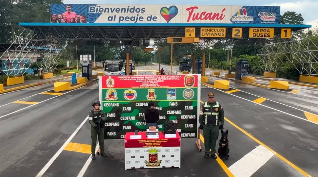 Diario Frontera, Frontera Digital,  Sucesos, ,GNB detuvo mujer en Tucaní con dos panelas de marihuana