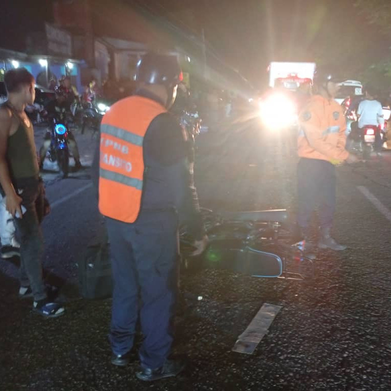 Diario Frontera, Frontera Digital,  Sucesos, ,Dos motorizados gravemente heridos al chocar de frente en La Blanca