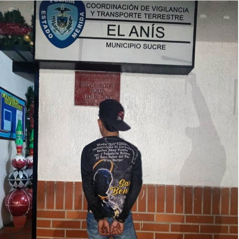 Diario Frontera, Frontera Digital,  Sucesos, ,Policía capturó a un ciudadano tras golpear a un adolescente durante una riña en El Anís