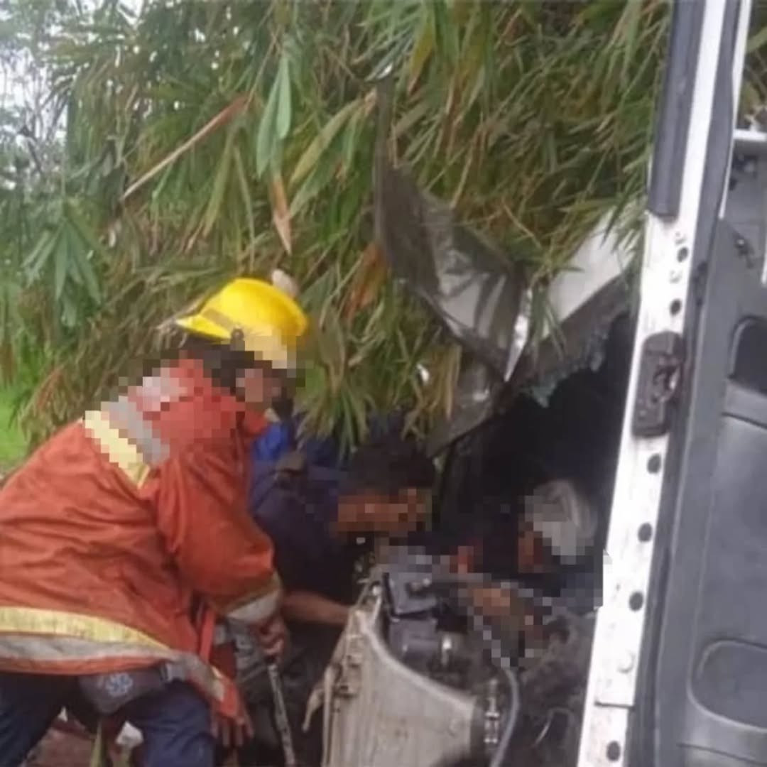 Diario Frontera, Frontera Digital,  Sucesos, ,Un muerto y dos heridos dejó vuelco de gandola en la Panamericana