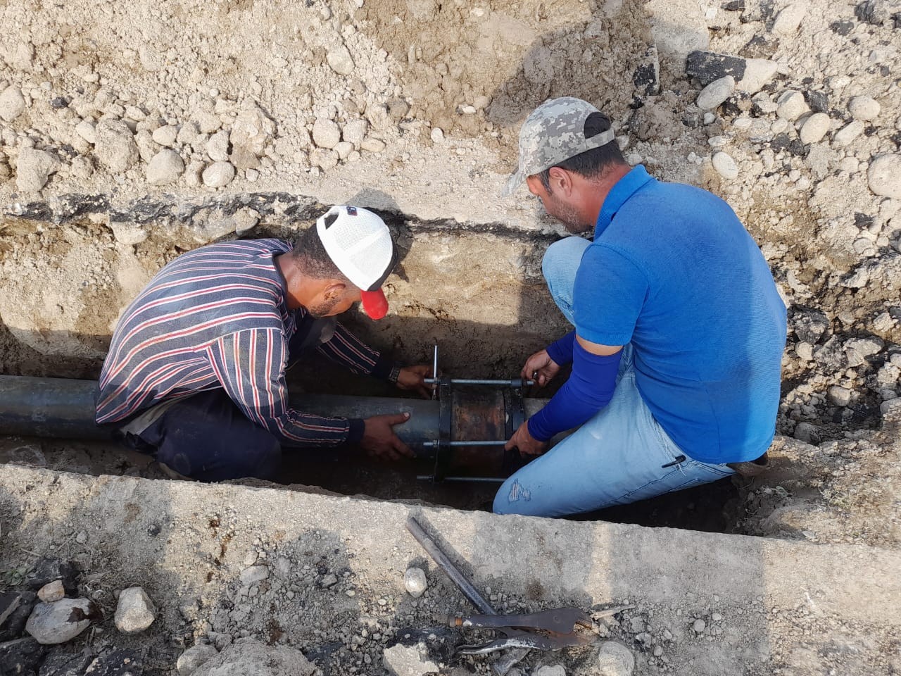 Diario Frontera, Frontera Digital,  El Vigía Panamericana, ,Personal de Aguas de Mérida corrigió 11 botes de agua 
en Capazón del municipio Obispo Ramos de Lora