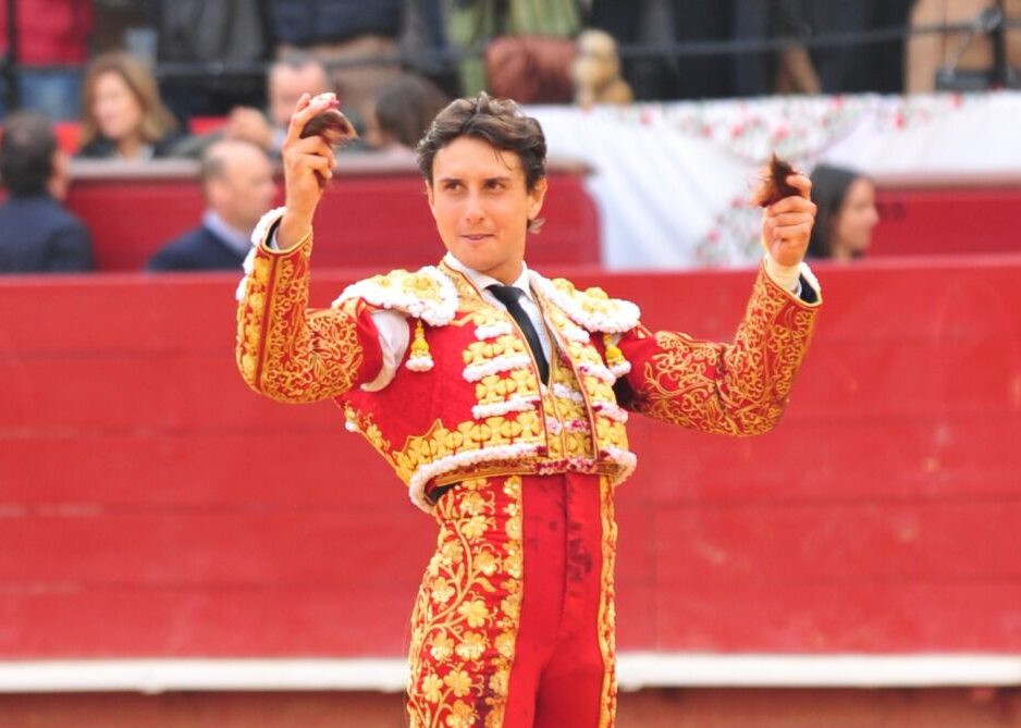 Diario Frontera, Frontera Digital,  Entretenimiento, ,Roca Rey se catapulta en Valencia sobre su raza y la excelencia de «Leguleyo», el sueño de Jandilla