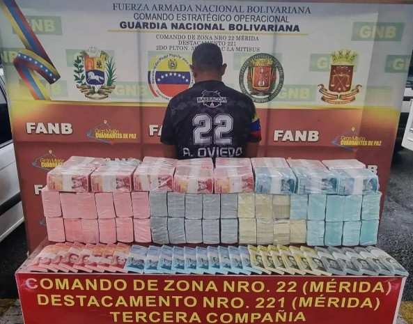 Diario Frontera, Frontera Digital,  Sucesos, ,GNB capturó a hombre con 93 fajos de bolívares fuera de circulación en Mérida