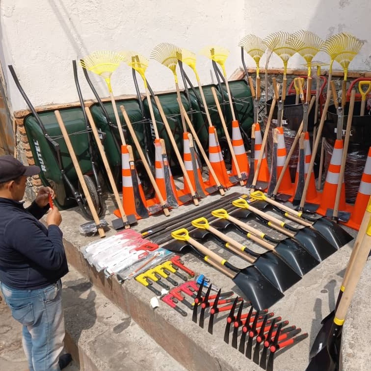 Diario Frontera, Frontera Digital,  Páramo, ,Entregaron herramientas de trabajo a las cinco 
coordinaciones parroquiales del municipio Rangel