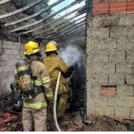 Diario Frontera, Frontera Digital,  Sucesos, ,Ciudadano resultó con quemadura de segundo grado en un incendio de vivienda en Tovar
