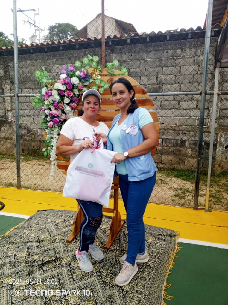 Diario Frontera, Frontera Digital,  El Vigía Panamericana, ,Fundahovig celebró el Día de las Madres en la comunidad 23 de enero de El Vigía
