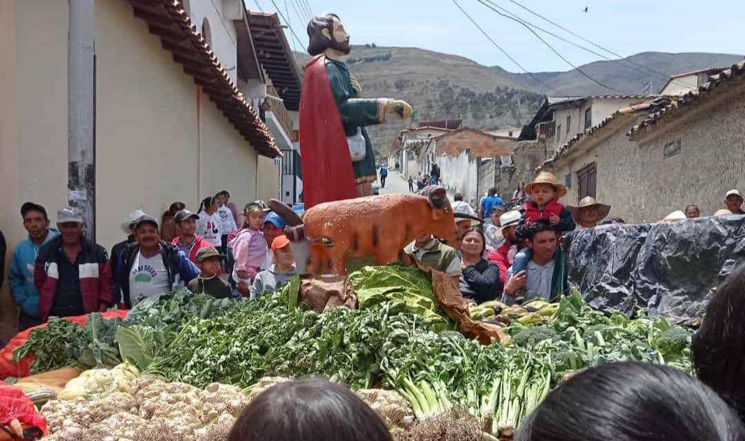 Diario Frontera, Frontera Digital,  Páramo, ,Con alegría se celebró la tradicional fiesta 
en honor a San Isidro en el municipio Rangel