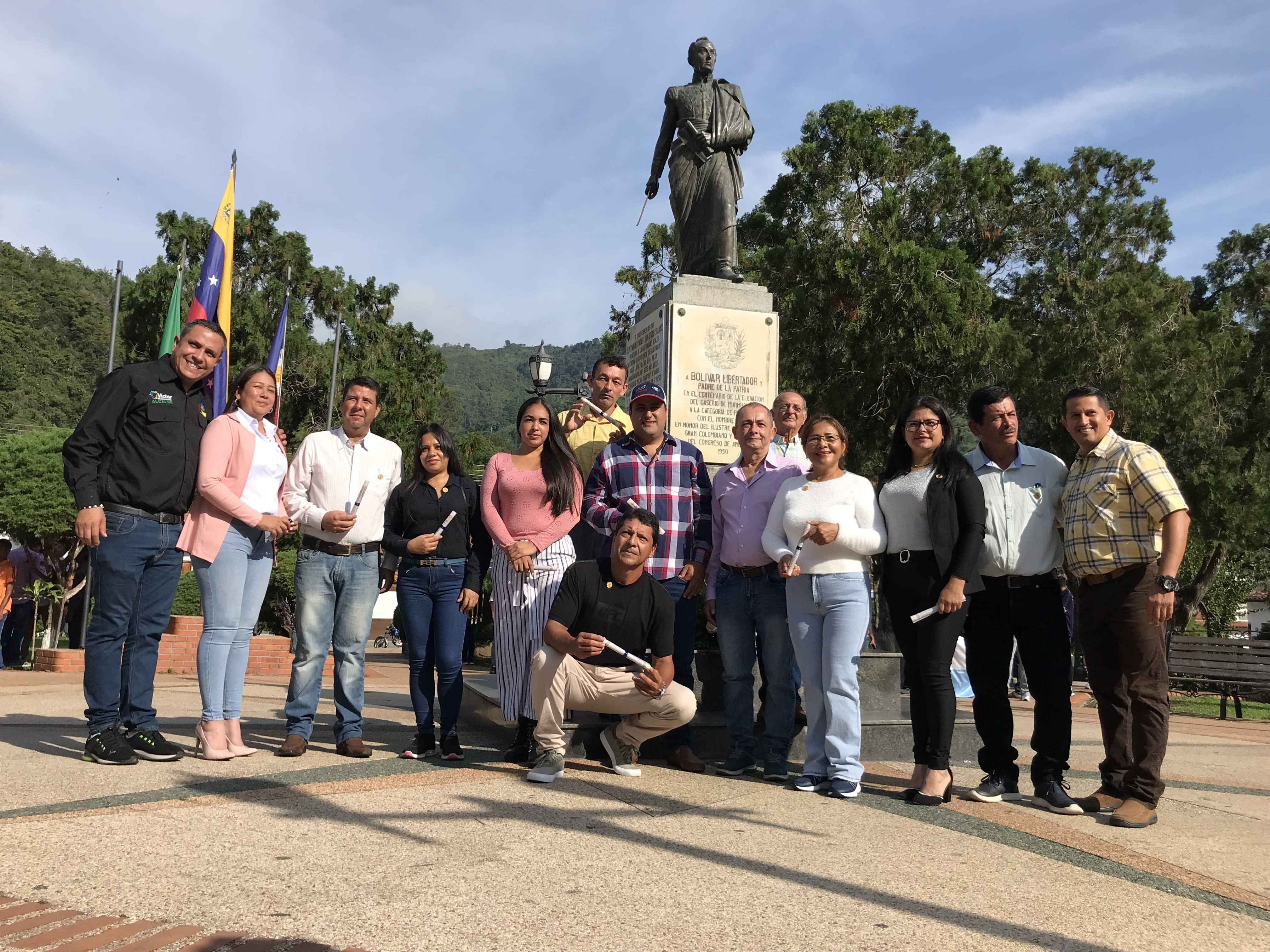 Diario Frontera, Frontera Digital,  Mocoties, ,Por su desempeño y labor diaria trabajadores recibieron botones de reconocimiento en Zea