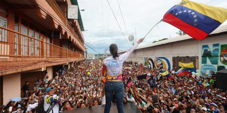 Diario Frontera, Frontera Digital,  Politica, ,María Corina desde Puerto Ayacucho: «El país se puso de pie y dijo ¡no me la calo más!»