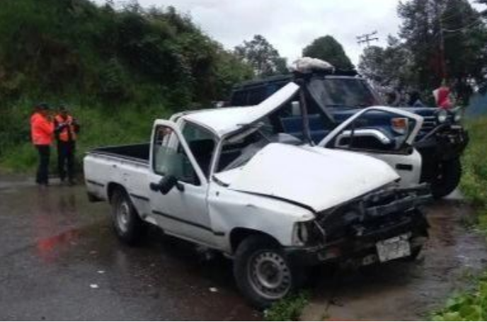 Diario Frontera, Frontera Digital,  Sucesos, ,Tres ciudadanos resultaron heridos en colisión entre dos vehículos en Santo Domingo