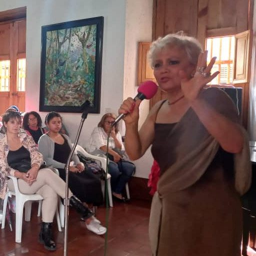 Diario Frontera, Frontera Digital,  Farándula, ,"Mamá quiere escuchar boleros" cautiva a Mérida en la Casa de los Antiguos Gobernadores