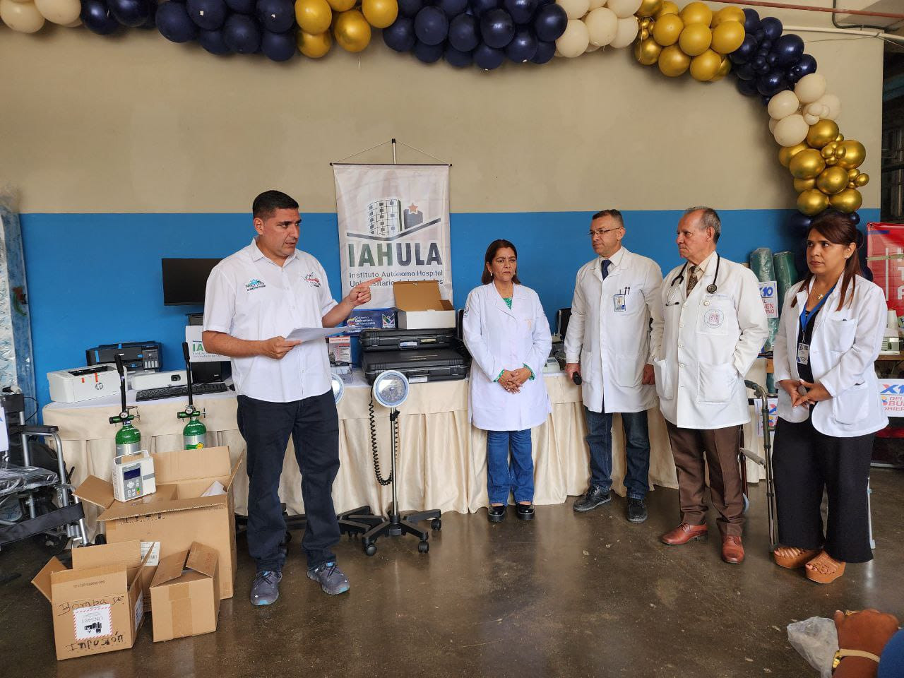 Diario Frontera, Frontera Digital,  Salud, ,El presidente Nicolás Maduro y el gobernador Jehyson Guzmán entregaron dotación al Iahula