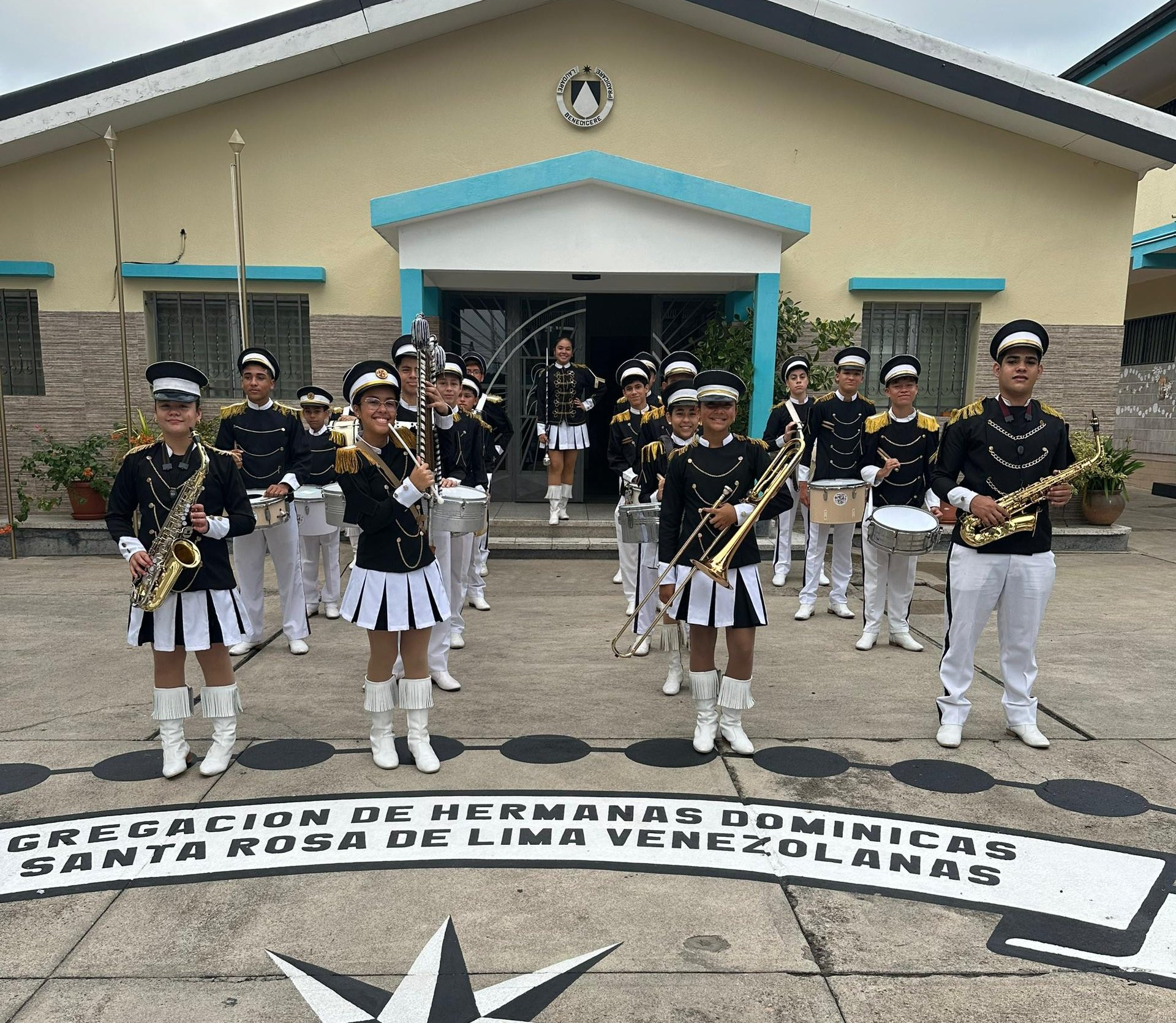 Diario Frontera, Frontera Digital,  El Vigía Panamericana, ,Banda Show del Colegio Santa Teresita: 50 años de enseñanza y tradición