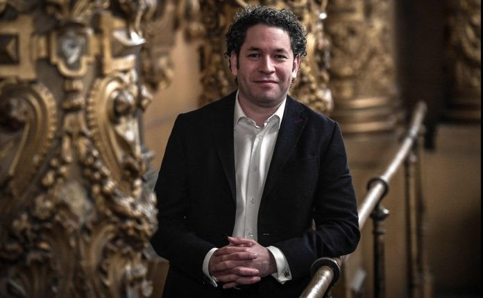 Diario Frontera, Frontera Digital,  Farándula, ,Gustavo Dudamel recibió el título honorífico de Amigo de Barcelona
