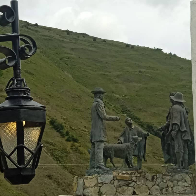 Diario Frontera, Frontera Digital,  Páramo, ,Instalada el sistema de fotocelda en el Monumento al perro Nevado