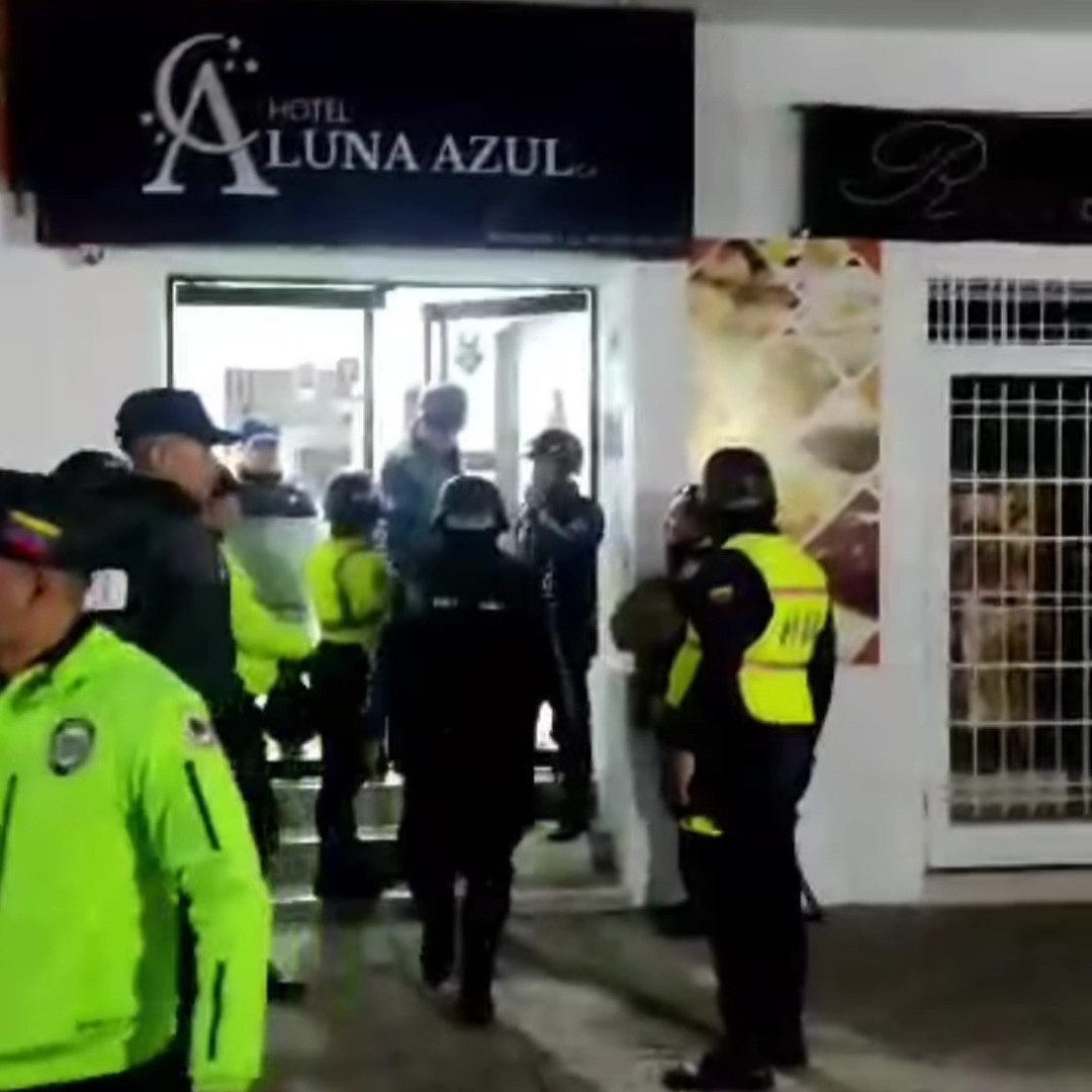 Diario Frontera, Frontera Digital,  Sucesos, ,Hombre intenta lanzar a una mujer por el balcón de un hotel en Mérida