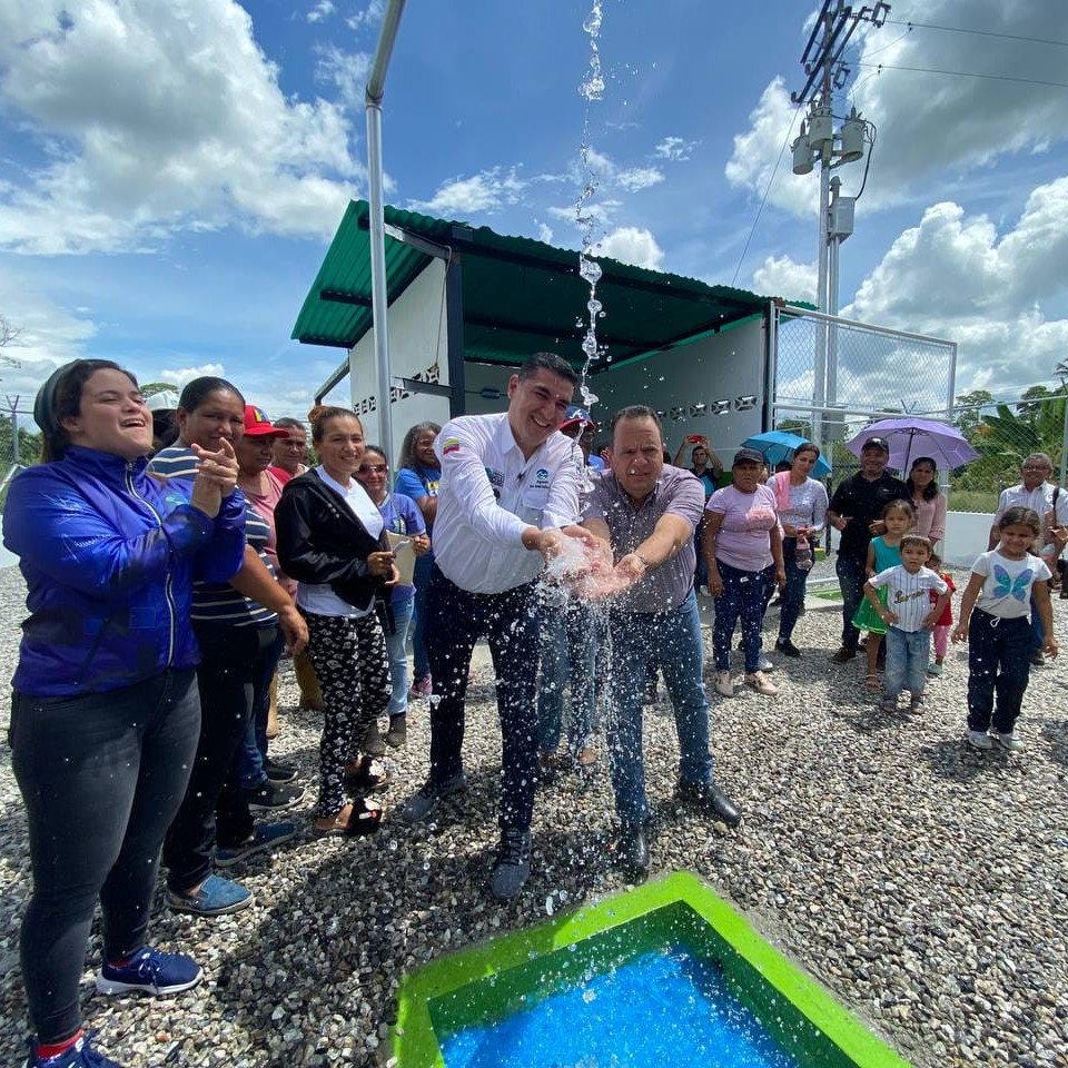 Diario Frontera, Frontera Digital,  El Vigía Panamericana, ,Presidente Nicolás Maduro rehabilitó pozo profundo de agua en Zona Nueva de Tucaní