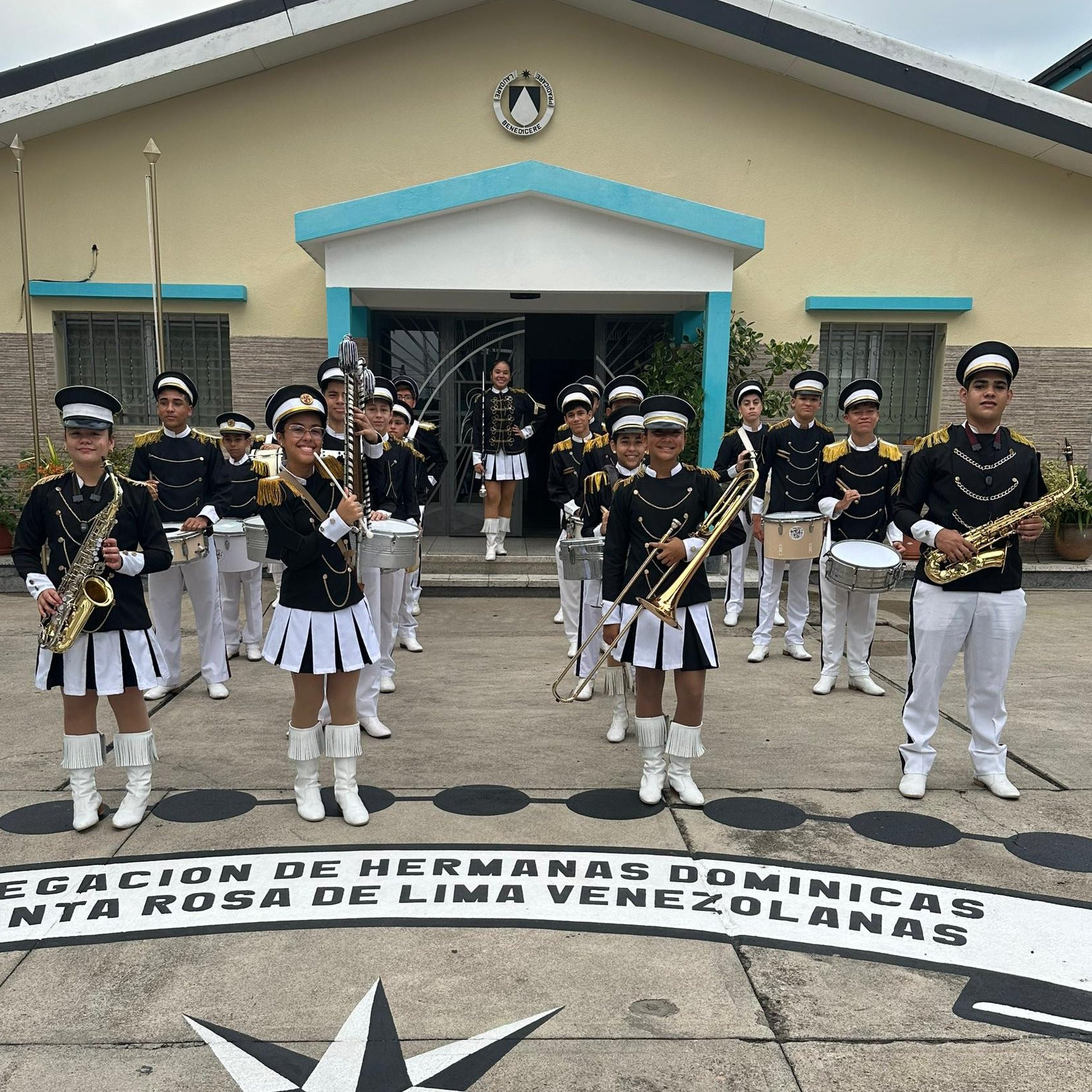 Diario Frontera, Frontera Digital,  El Vigía Panamericana, ,Banda Show del Colegio Santa Teresita: 50 años de enseñanza y tradición