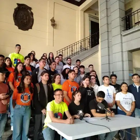 Diario Frontera, Frontera Digital,  Politica, ,Estudiantes de la ULA manifestaron su apoyo a Edmundo González y a María Corina Machado