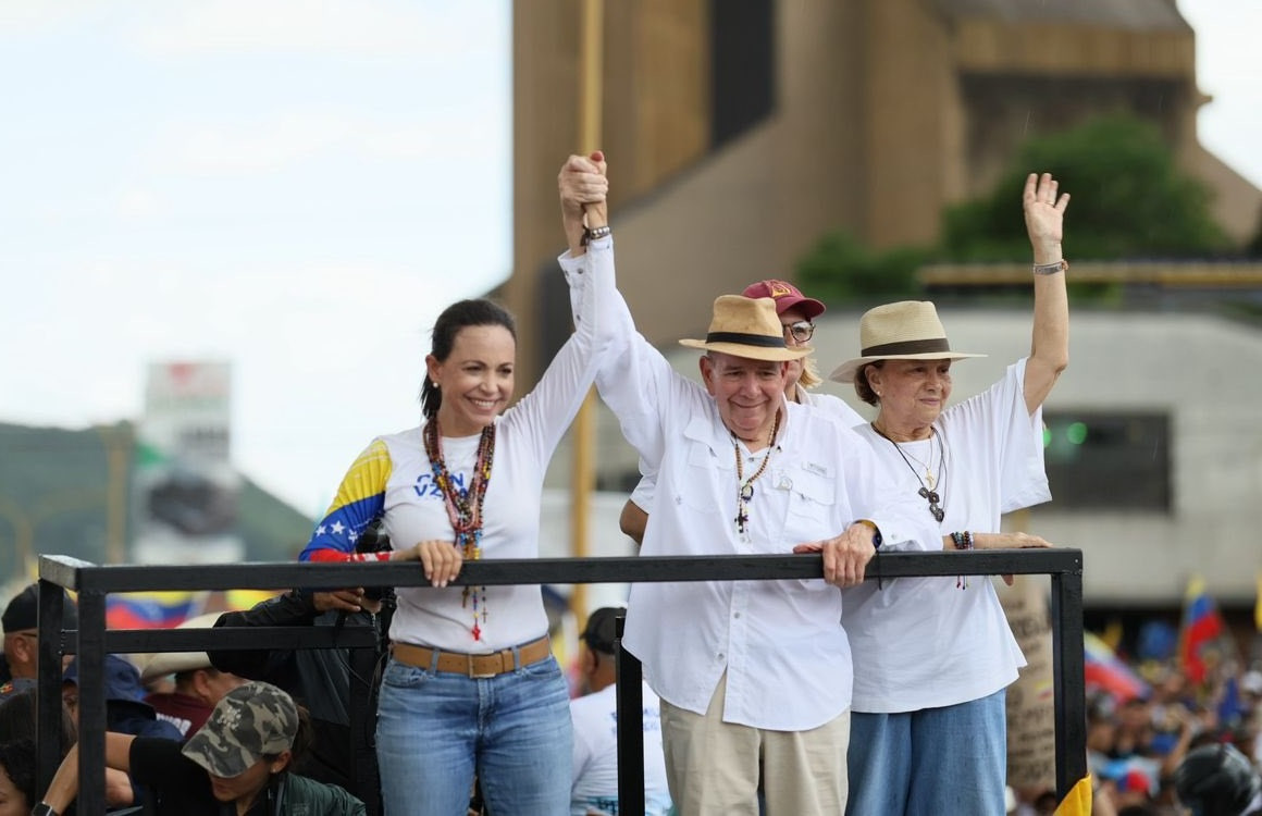 Diario Frontera, Frontera Digital,  Politica, ,María Corina y Edmundo sortearon obstáculos para llegar a Carabobo: “No podrán con esto”