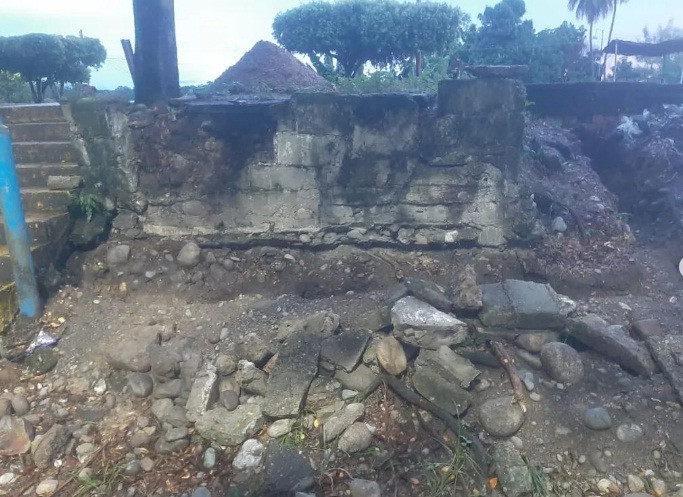 Diario Frontera, Frontera Digital,  El Vigía Panamericana, ,Exigen a la Alcaldía de Alberto Adriani paralizar la obra que realizan vendedores a orillas del Parque Miranda de El Vigía