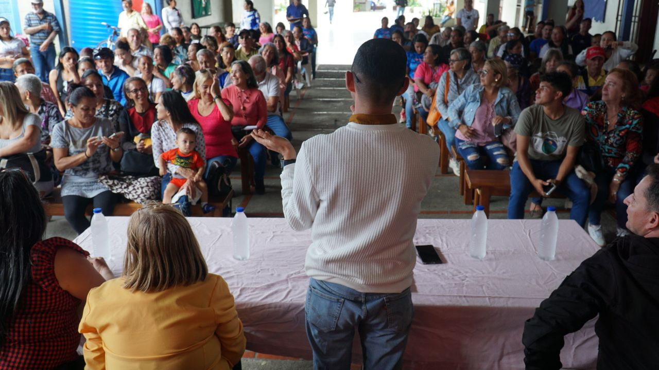 Diario Frontera, Frontera Digital,  Politica, ,Comando de Campaña Venezuela Nuestra en Libertador revisó organización en Lasso de La Vega