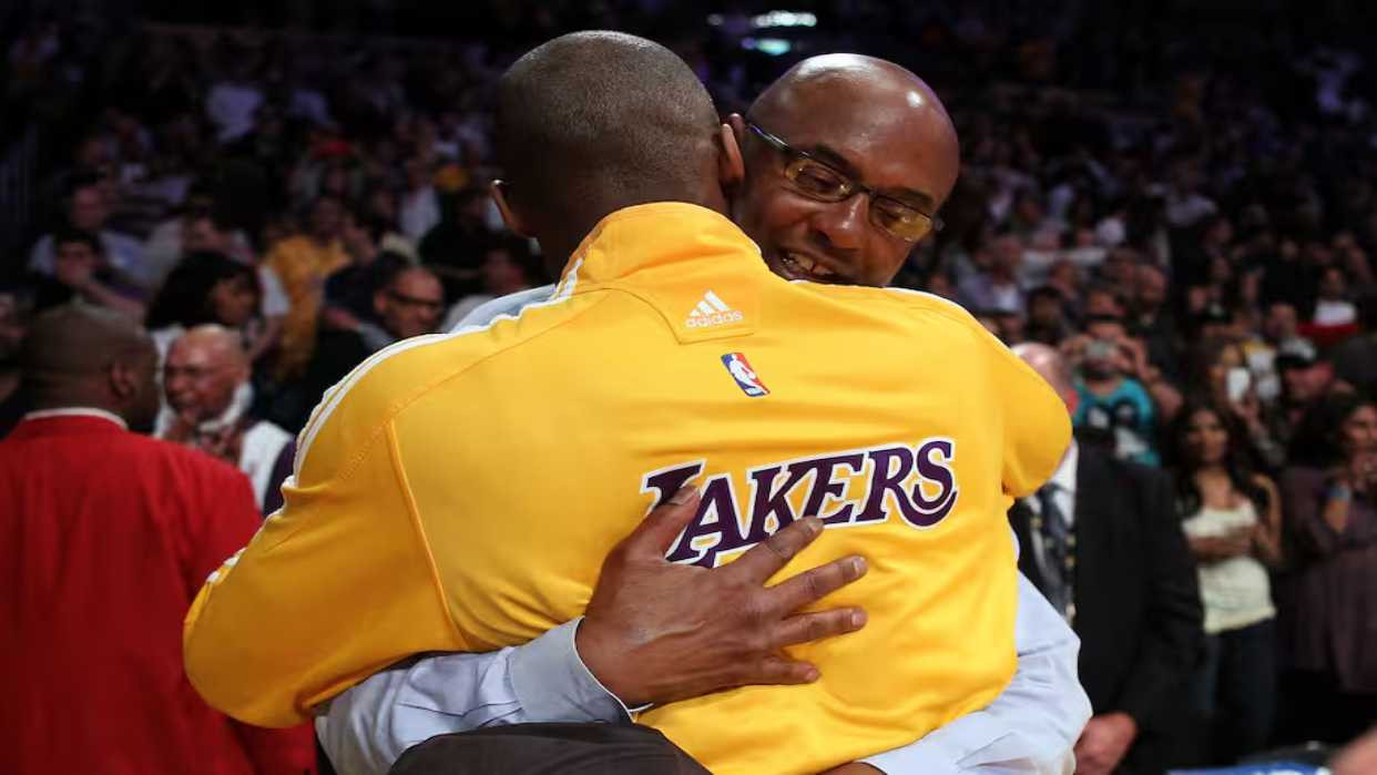 Diario Frontera, Frontera Digital,  Deportes, ,El mundo del deporte se enluta por el fallecimiento del padre de Kobe Bryant