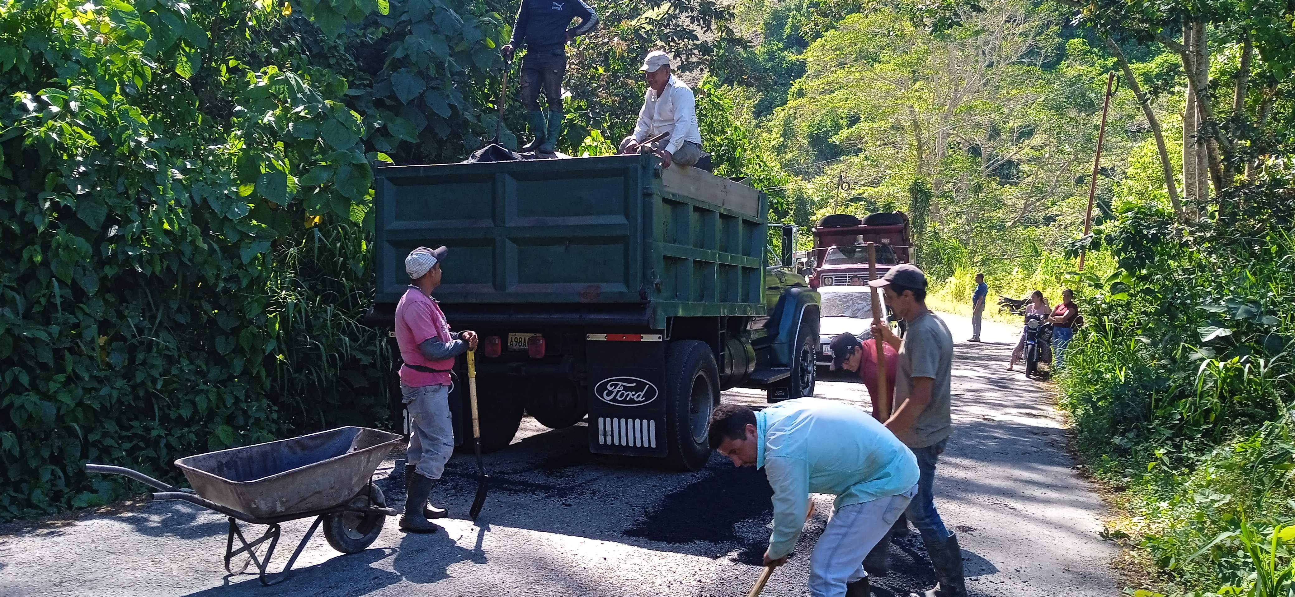 Diario Frontera, Frontera Digital,  Mocoties, ,Víctor Bustamante: Alcaldía ha colocado 700 toneladas de asfalto en todo el municipio Zea