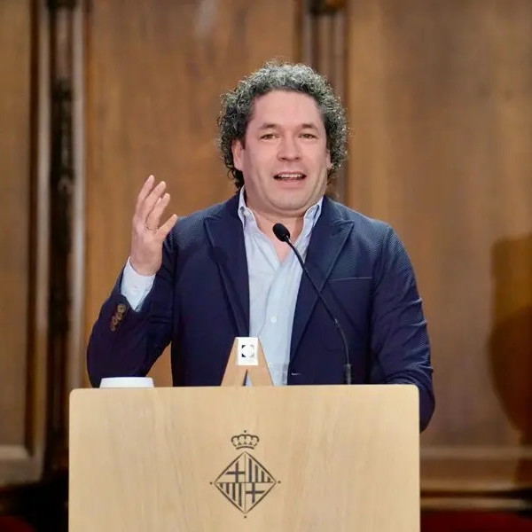 Diario Frontera, Frontera Digital,  Entretenimiento, ,Gustavo Dudamel recibió premio "Amigo de Barcelona" por su trayectoria musical