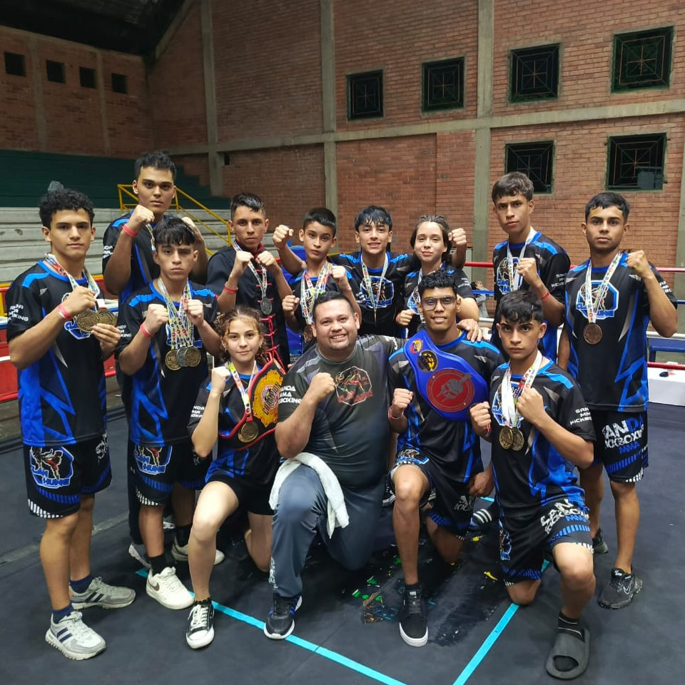 Diario Frontera, Frontera Digital,  Deportes, ,Kimboxing merideño se laureó en Colombia