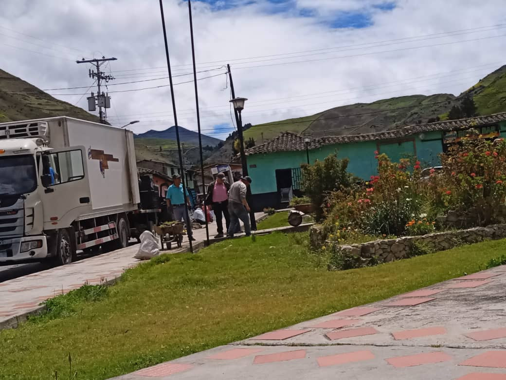Diario Frontera, Frontera Digital,  Páramo, ,Intensa labor efectuaron cuadrillas de la Alcaldía de Rangel 
en parroquia San Rafael