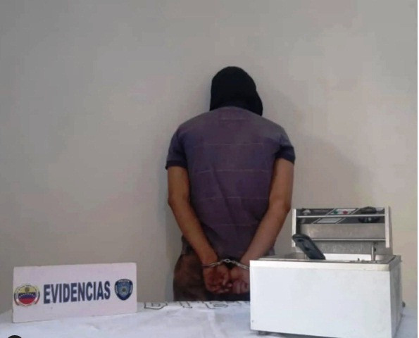 Diario Frontera, Frontera Digital,  Sucesos, ,Policía detuvo a joven apodado "Pichichi" 
por hurto en Campo de Oro de Mérida