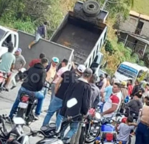 Diario Frontera, Frontera Digital,  Sucesos, ,Cuatro personas lesionadas dejó el vuelco de un camión en Bailadores