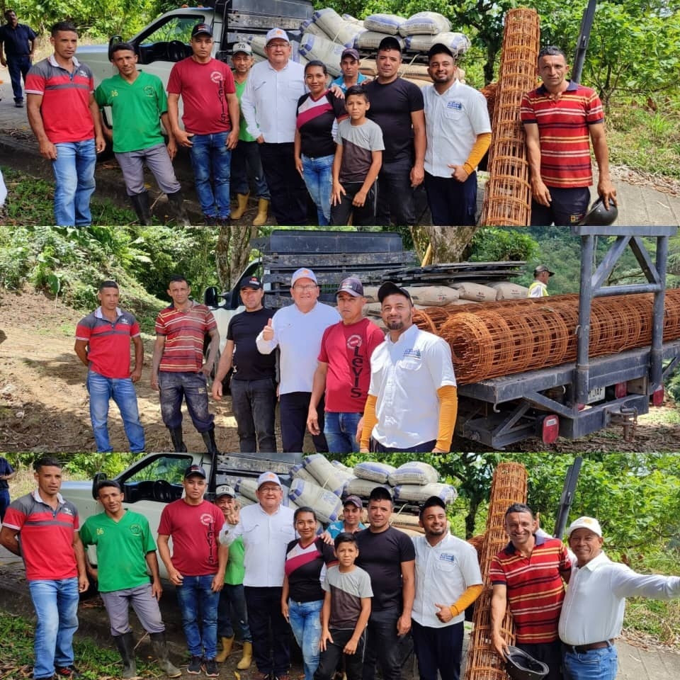 Diario Frontera, Frontera Digital,  El Vigía Panamericana, ,Alcalde de Alberto Adriani entregó materiales de construcción a la Escuela Juana Ramirez en Mucujepe