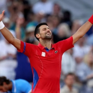 Diario Frontera, Frontera Digital,  Deportes, ,Novak Djokovic supera a Musetti en semis y enfrentará a Alcaraz en final del tenis olímpico