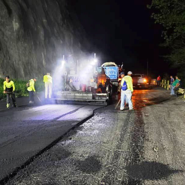 Diario Frontera, Frontera Digital,  El Vigía Panamericana, ,Gobernador Jehyson Guzmán vertió 60 toneladas de asfalto en Los Pegones