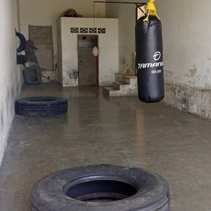 Diario Frontera, Frontera Digital,  El Vigía Panamericana, ,La escuela Club de Boxeo "Edwin Valero 27-0" exige a la UBV los espacios de la Casa Parroquial de La Palmita