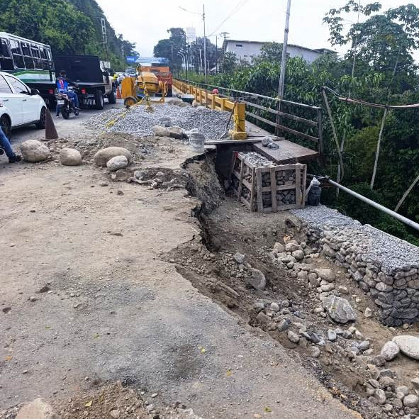 Diario Frontera, Frontera Digital,  El Vigía Panamericana, ,Jehyson Guzmán avanza en un 80% obra del puente La Blanca