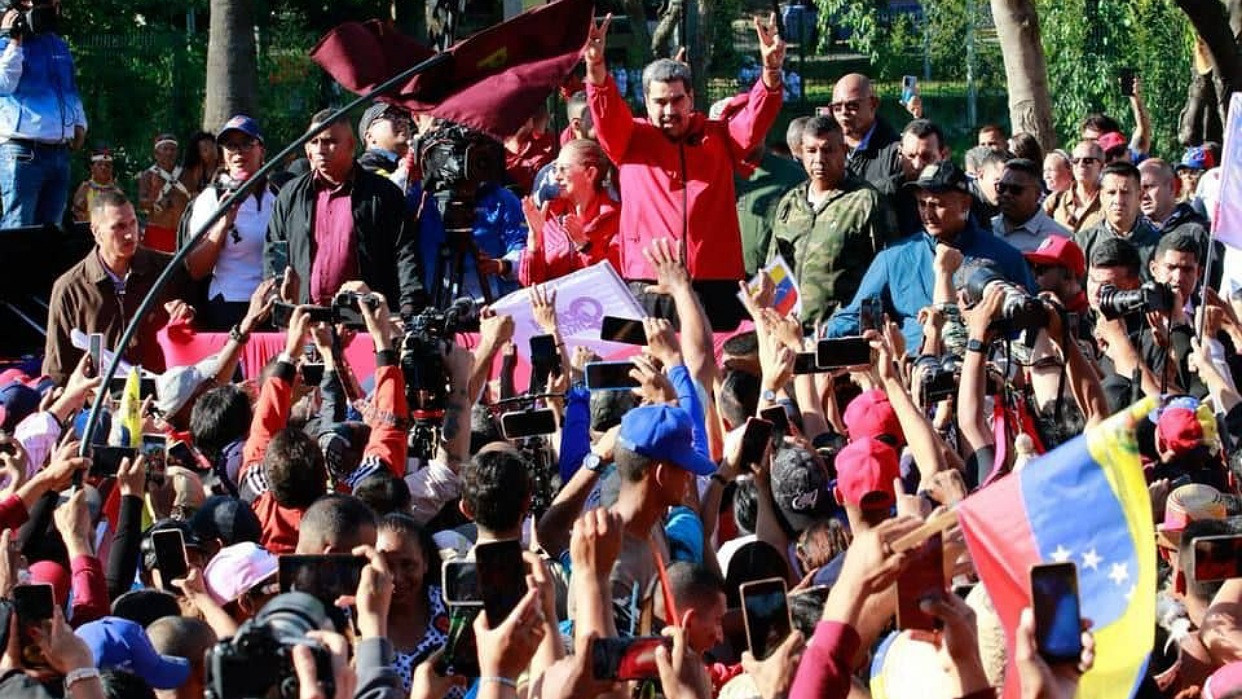 Diario Frontera, Frontera Digital,  Nacionales, ,El presidente Maduro extendió su saludo a todos los pueblos de América, desde México hasta la Patagonia, y a las comunidades indígenas de diversas regiones de Venezuela.,Maduro en marcha por la Resistencia Indígena: "Somos los herederos 
de la raza guerrera, indomable e indestructible"
