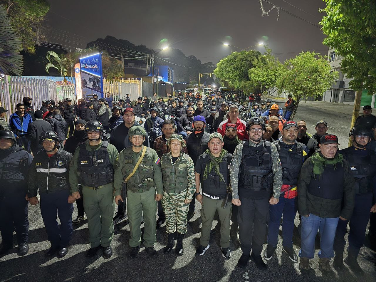 Diario Frontera, Frontera Digital,  Regionales, ,El alcalde Nelson Álvarez destacó que este tipo de ejercicios se realizan de manera permanente y sistemática,Alcalde Nelson Álvarez despliega patrullaje nocturno en Mérida