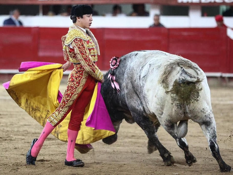 Diario Frontera, Frontera Digital,  Entretenimiento, ,El jovencísimo Marco Pérez estrenara su doctorado como matador de toros en la arena de Pueblo Nuevo, actualmente de campaña intensa por arenas aztecas. Foto: ADARBO,Anuncian el debut en San Cristobal de Marco Pérez