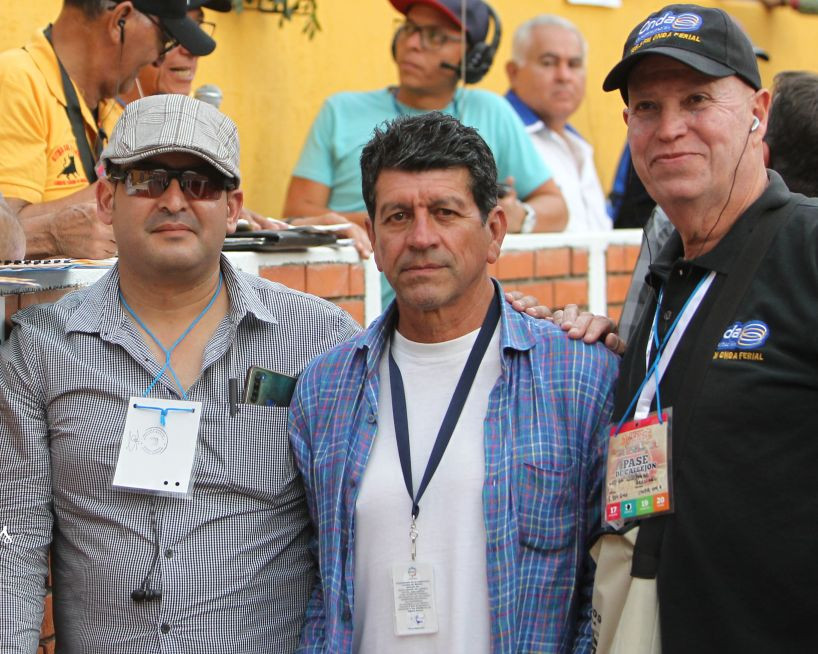 Diario Frontera, Frontera Digital,  Entretenimiento, ,Gran pesar en el seno comunicacional emeritense, tras el fallecimiento este martes del periodista Jorge Arellano (der.), en la gráfica al lado de este servidor (izq.) y en el centro “Garapullo”. Foto: Federico Montes,Se nos fue don Jorge Arellano, buen hombre y amigo de los medios de comunicación